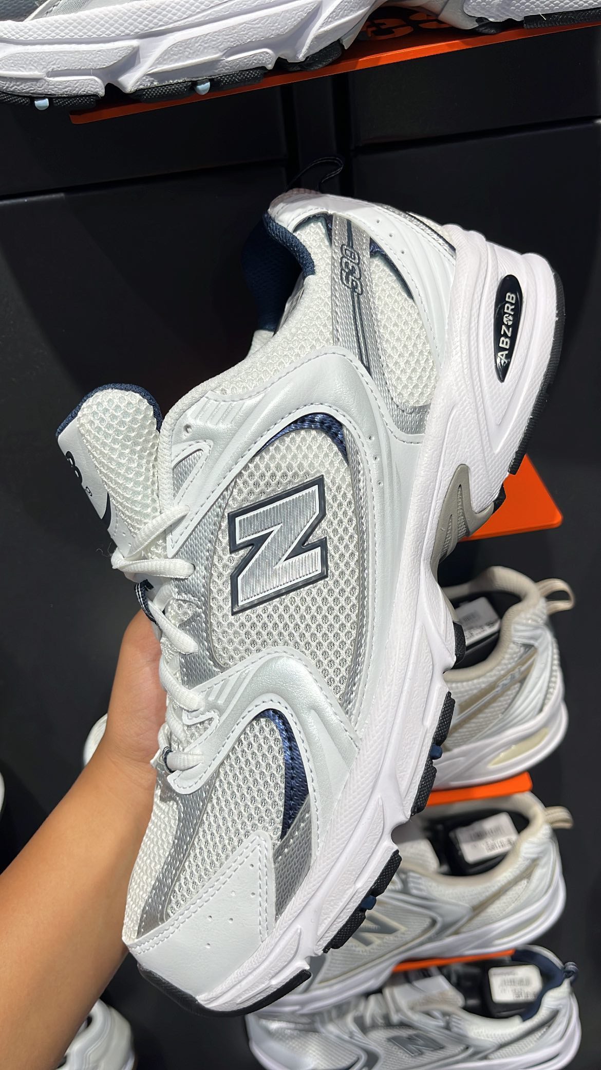 New Balance 530