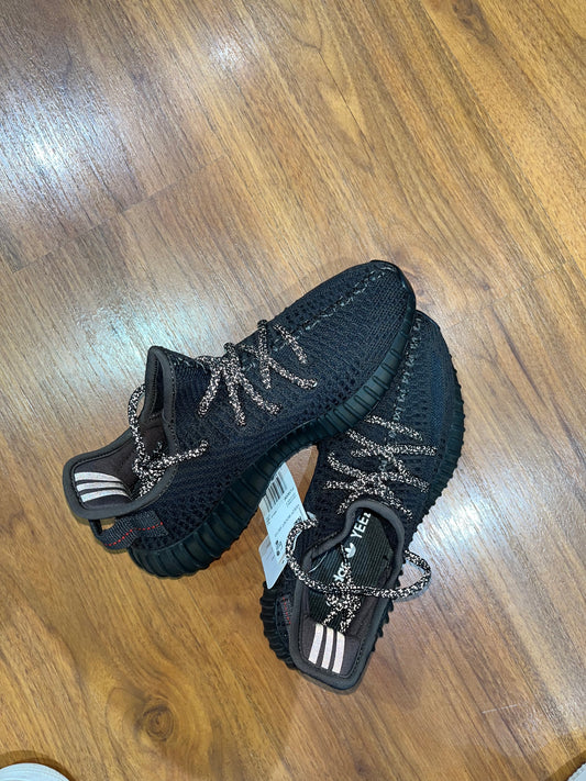 Adidas Yeezy “Non-Reflective”