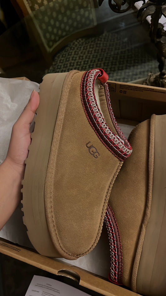 UGG Women’s Tazz Slipper