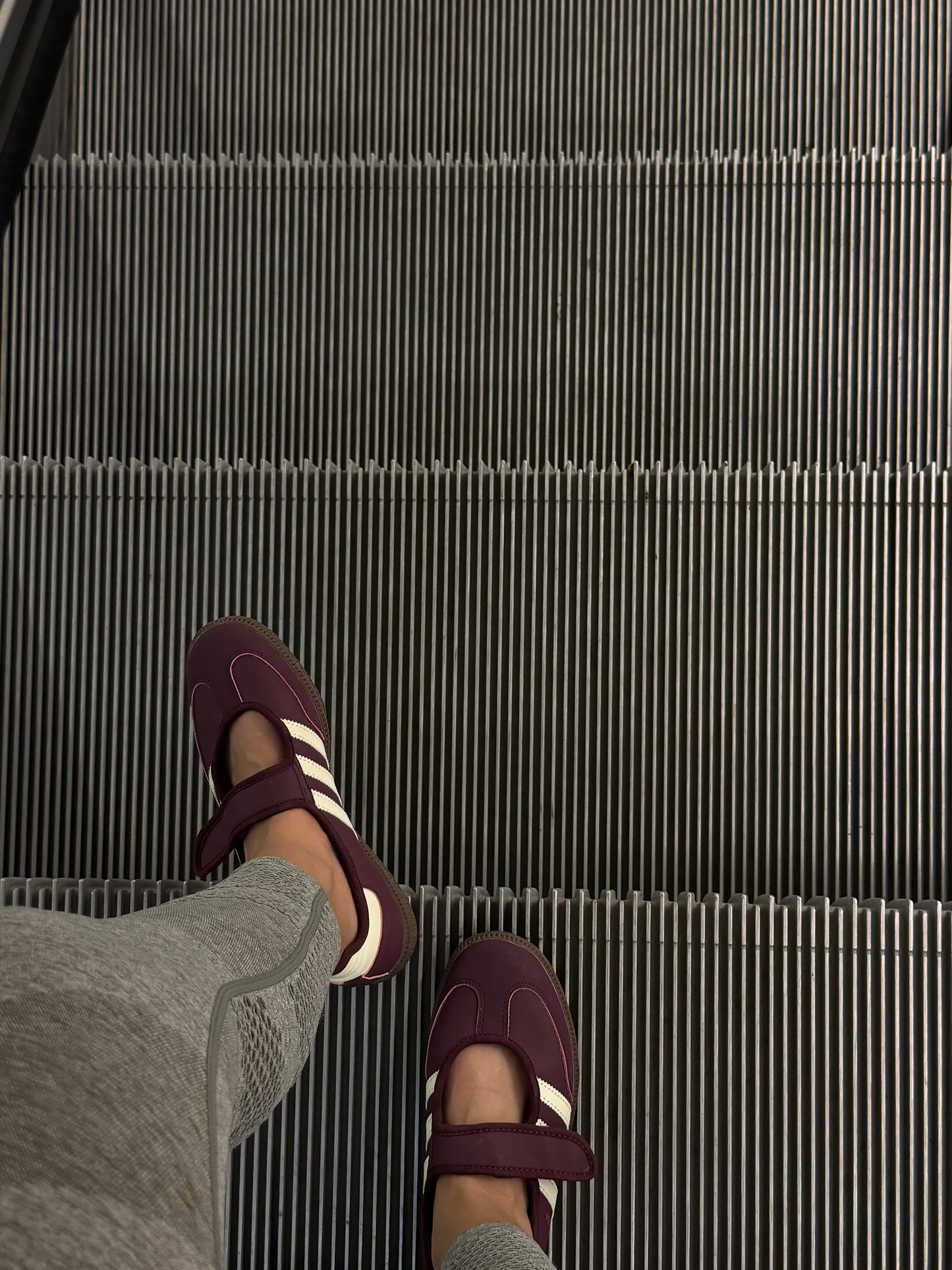 Adidas Samba Jane - Maroon