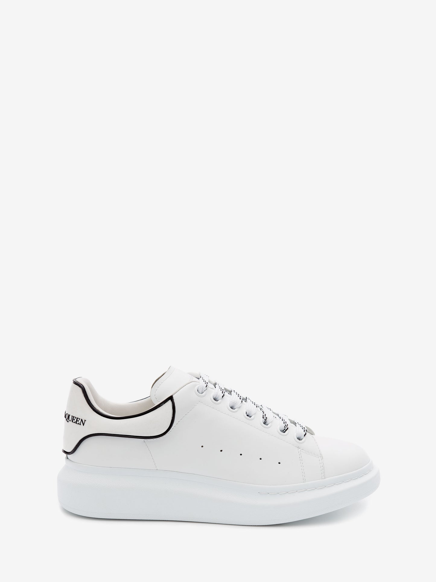 Alexander McQueen “White & Black”
